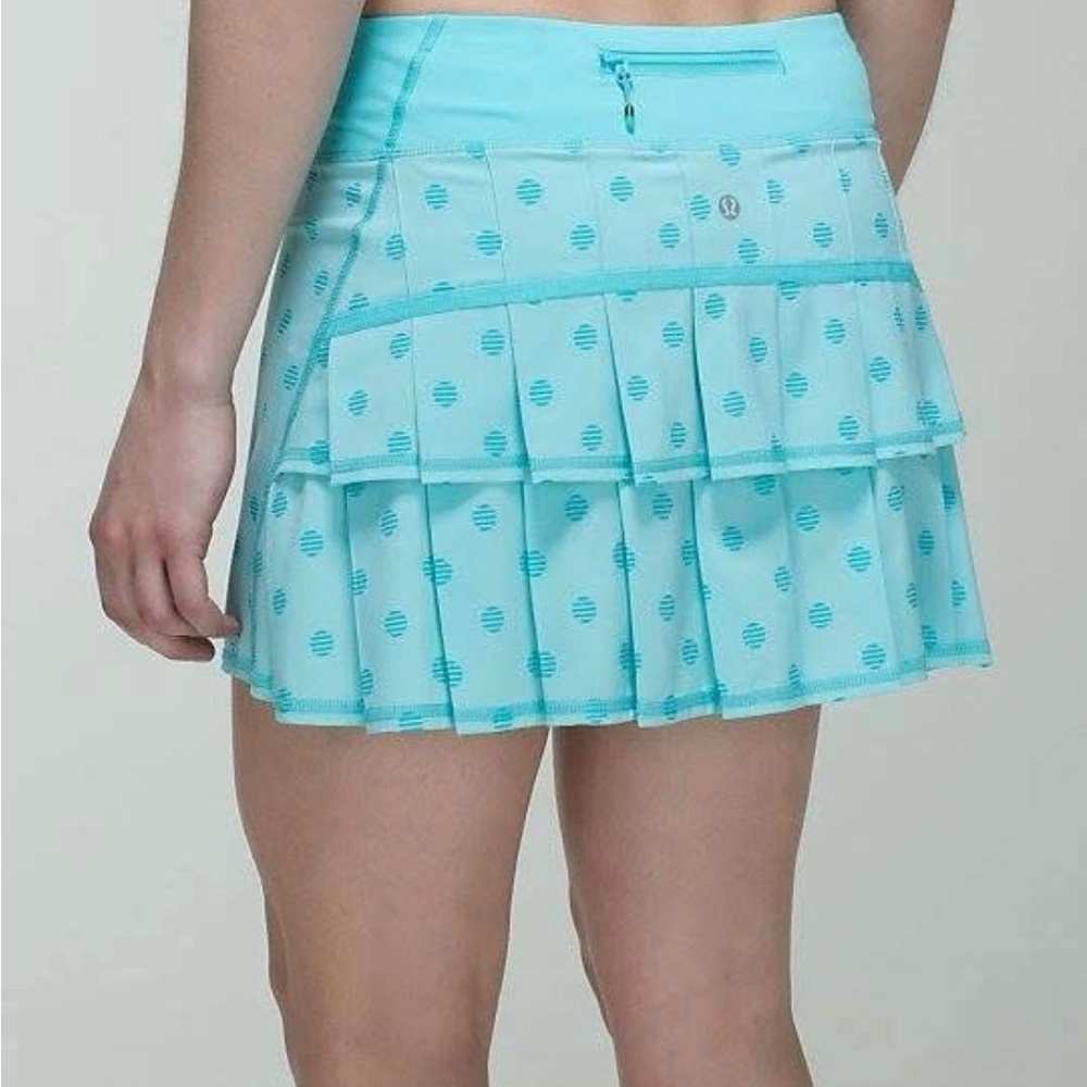 LULULEMON stripe dot angel blue pace setter size 10T tennis running pickleball